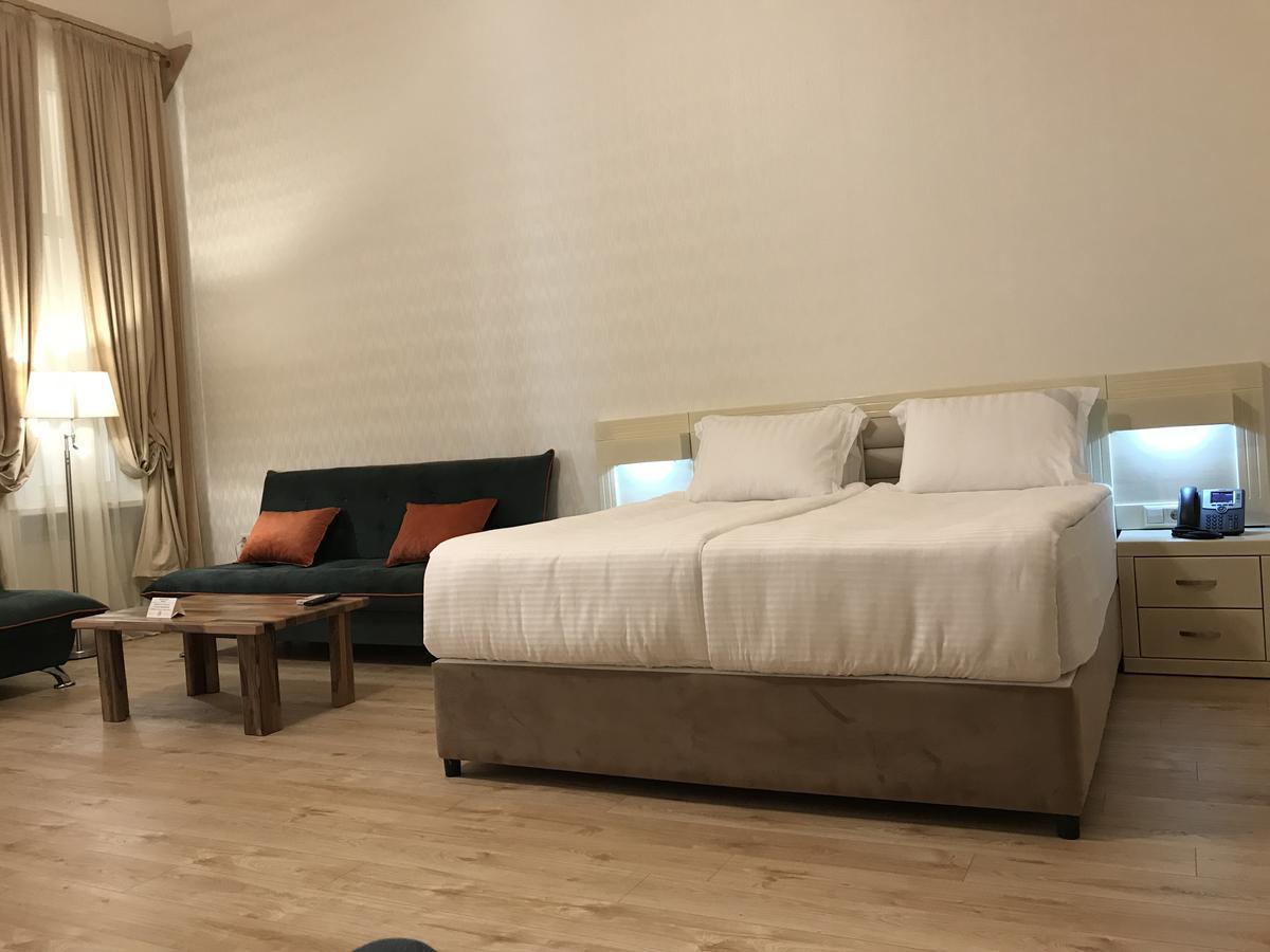 טביליסי Full Comfort Apartment On Aghmashenebeli מראה חיצוני תמונה