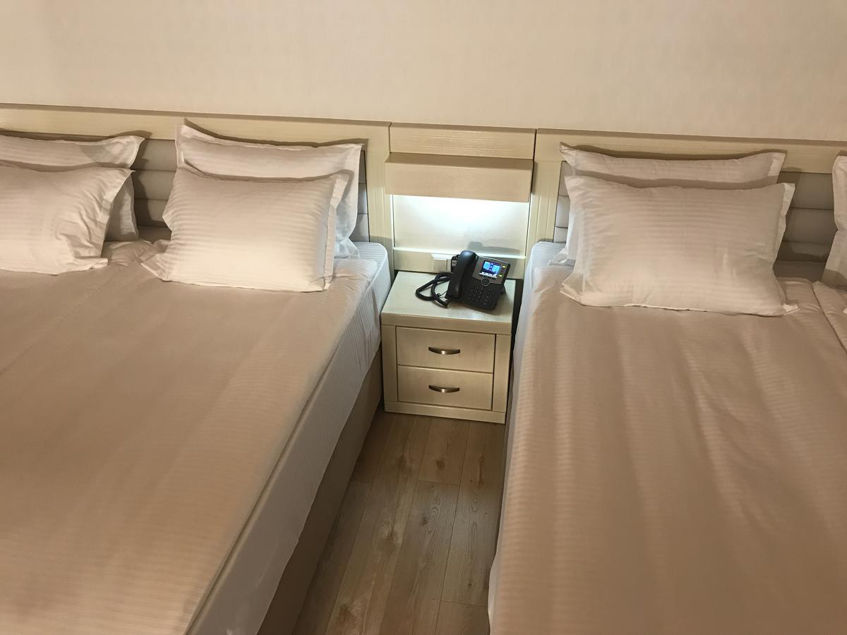 טביליסי Full Comfort Apartment On Aghmashenebeli מראה חיצוני תמונה
